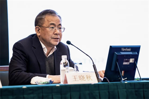 上汽转型进击：自主握指为拳，合资以变应变