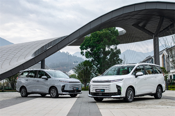 全球唯一10万级混动MPV——上汽大通 G50 混动上市，售价13.98万起