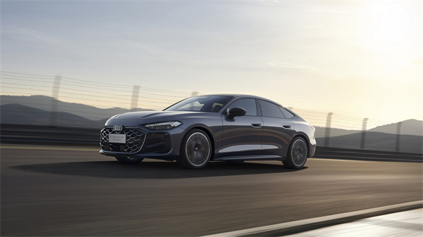 全新上汽奥迪A5L Sportback开启预售，限时臻享26万起
